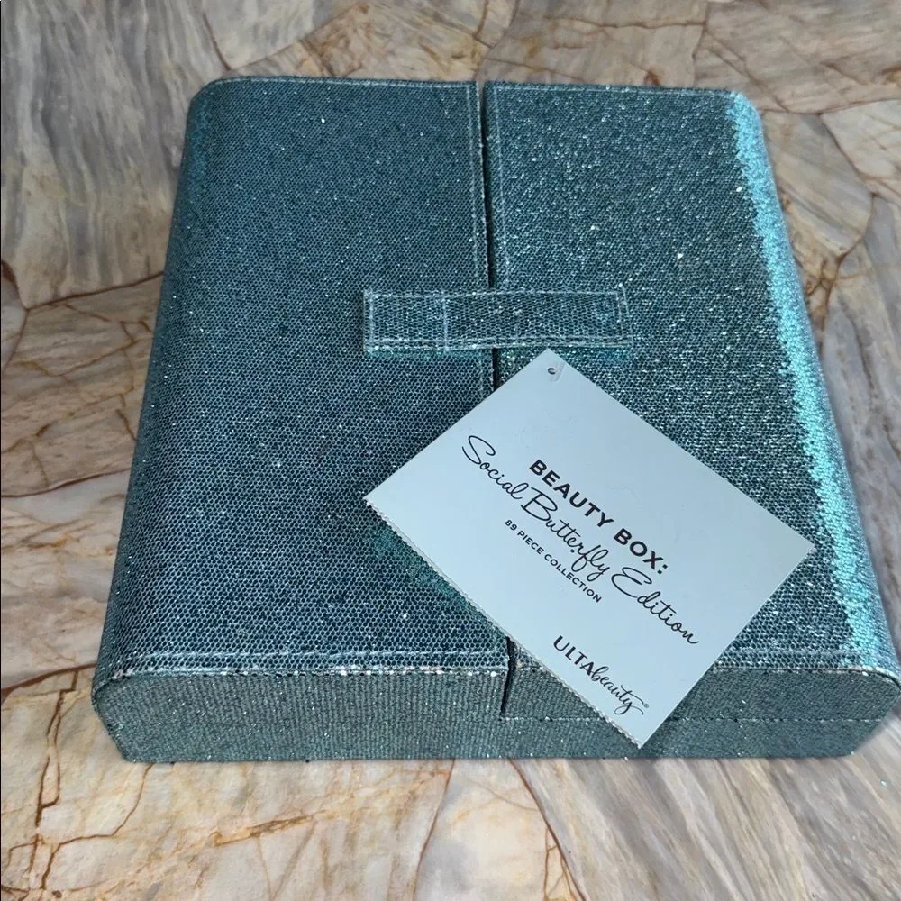 Ulta Beauty Social Butterfly Edition Beauty Box 89 Piece Makeup Set Teal Glitter